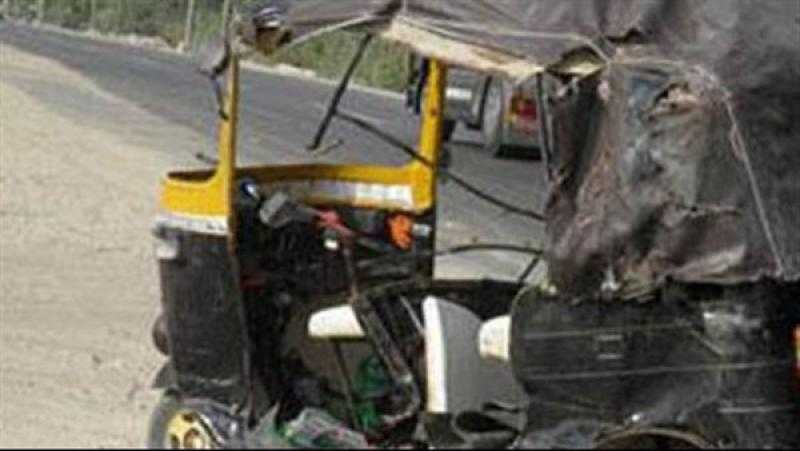 إصابة 4 أشخاص في حادث انقلاب «توك توك» بكرداسة