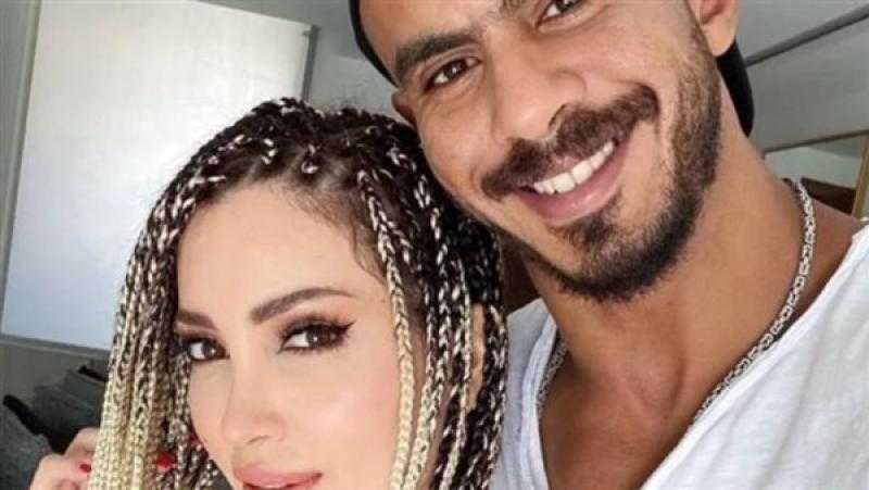 رغم نفيه نبأ انفصالهما.. زوج نسرين طافش يمسح صوره معها بانستجرام
