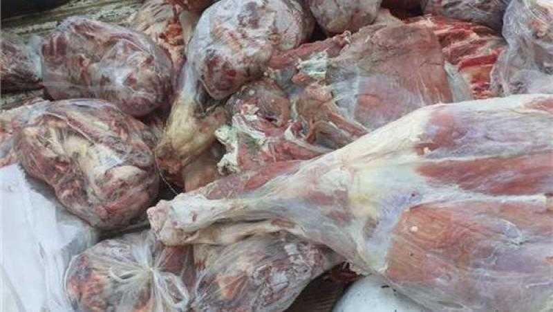التحفظ على 5 أطنان لحوم مجمدة في الجيزة