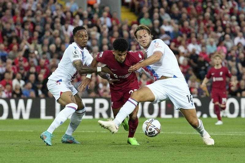 موعد مباراة ليفربول وبورنموث في الدوري الإنجليزي والقنوات الناقلة