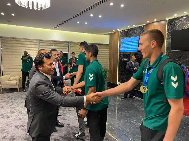 وزير الرياضة يستقبل منتخب شباب اليد بعد الفوز ببطولة إفريقيا