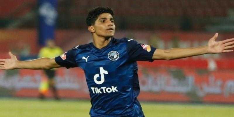 بيراميدز يعلن تمديد عقد إبراهيم عادل حتى عام 2026