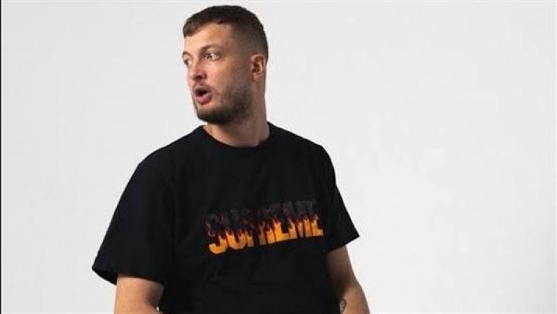 بعد رد مصطفى حسني على منشوره الأخير.. تامر حسني: ”أنت شخص لازم نشكر ربنا عليه”