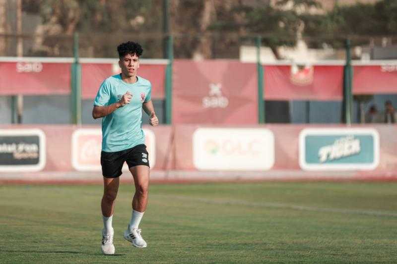 عمار حمدى يعود لتدريبات الأهلي الجماعية بعد شهر