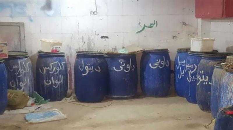 ضبط 11 طن منظفات صناعية بدون بيانات