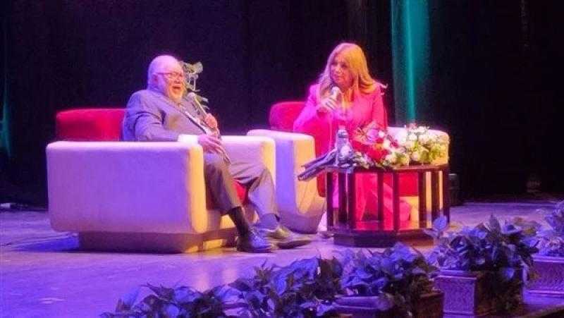 يحيى الفخراني يكشف أسباب ابتعاده عن الفن في ندوة تكريمه ”أبحث عن سيناريو جيد”