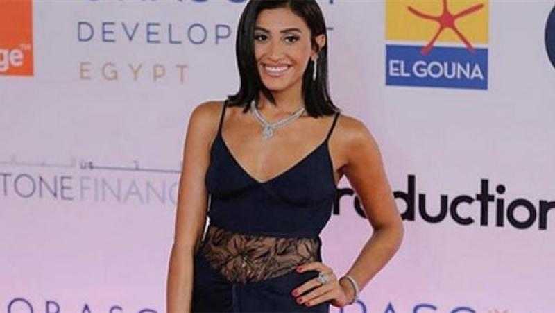دينا الشربيني: اتأثرت من التريقة على شكلي في مهرجان الجونة ومبحش أحس نفسي منكسرة