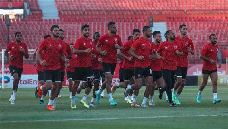 أبو مسلم: الأهلي استفاد من إعارات لاعبيه ولا خلاف على القائمة الإفريقية