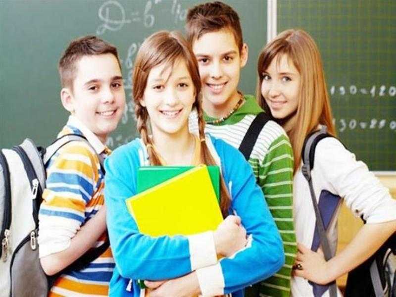 طرق التعامل السليمة مع المراهق
