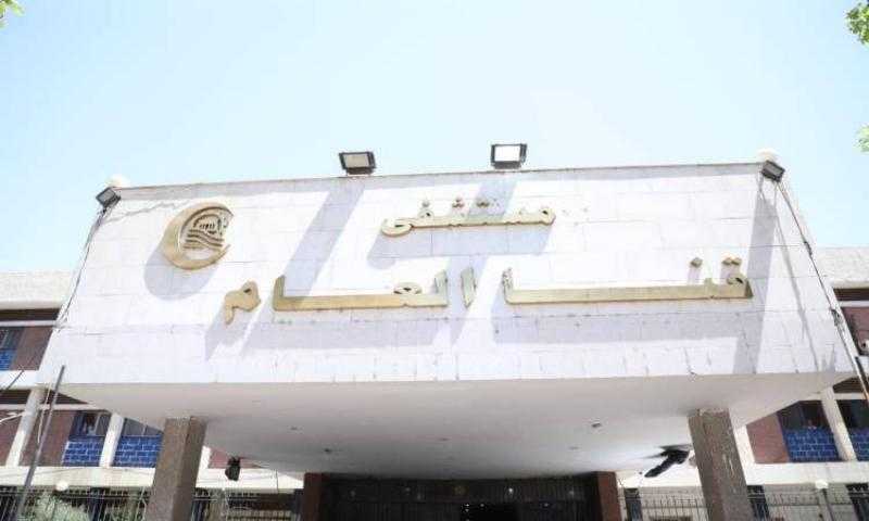 مستشفى قنا الجامعي ينقذ طفلا ابتلع ”فيشر مسمار”