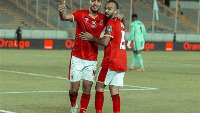 أفشة وشريف يشاركان في تدريبات الأهلي الجماعية اليوم