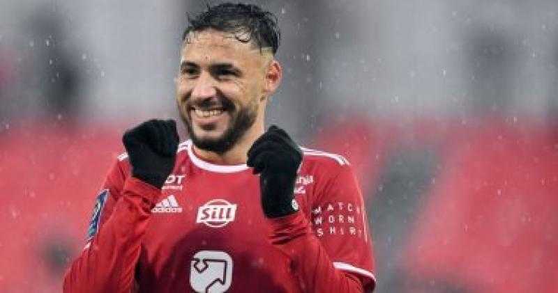 رسميا.. بريست الفرنسي يفسخ عقد الجزائرى يوسف بلايلي