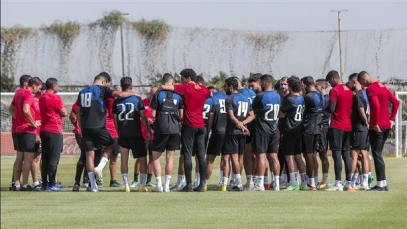 الأهلي يستأنف تدريباته اليوم استعدادًا لمواجهة الاتحاد المنستيري