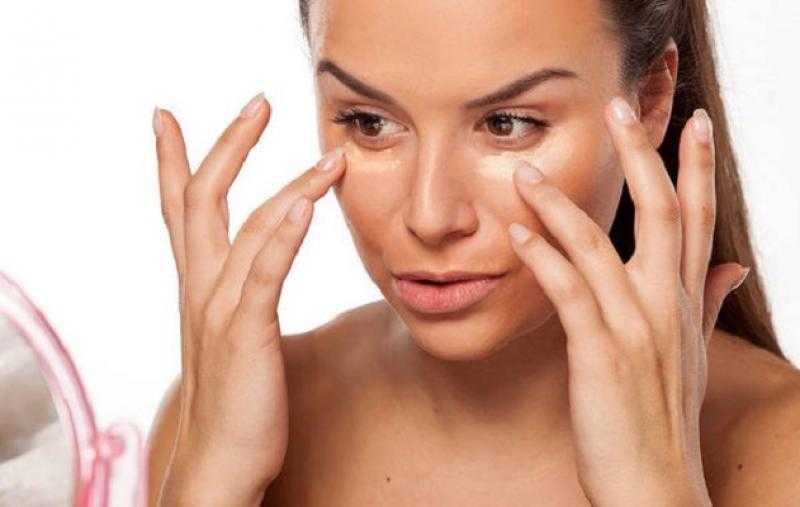 طرق بسيطة لتثبيت مكياجك