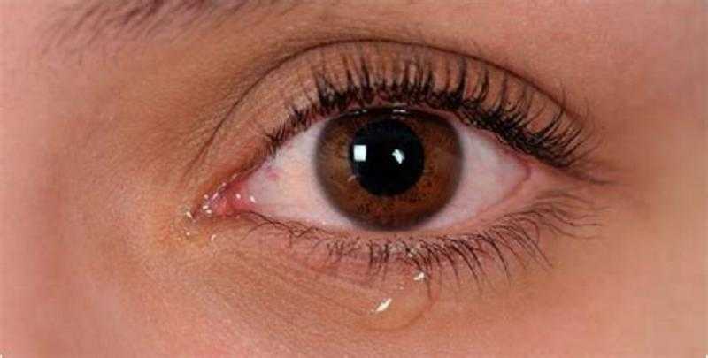 تعرف على فوائد الدموع النفسية والجسدية وأنواعها