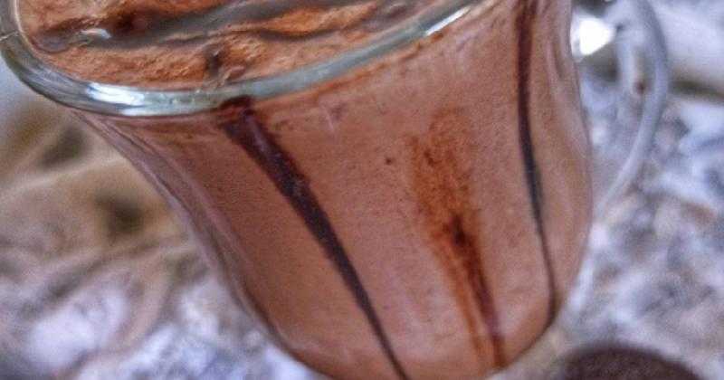 طريقة تحضير موكا فرابتشينو بحليب الشوكولاتة