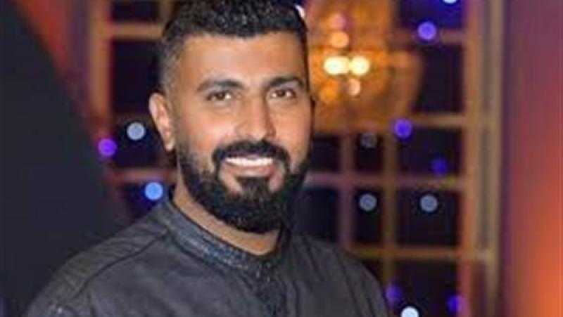محمد سامي عن مي عمر: ”بغير عليها في كل لحظة.. وبسيبها تلبس اللي هى عايزاه”