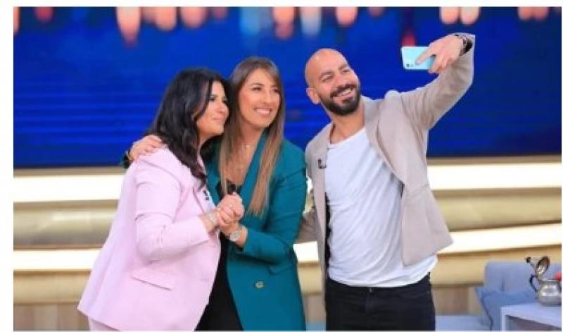 غدًا.. جيلان علاء وعز شهوان يكشفان تفاصيل زواجهما مع منى الشاذلي