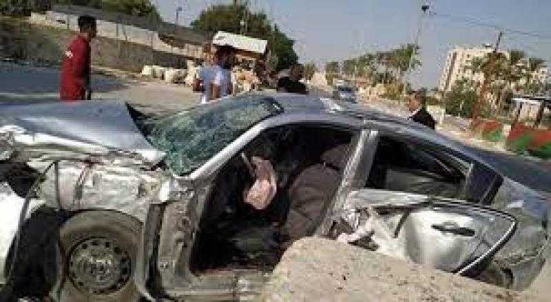 مصرع سيدة وإصابة شخصين آخرين في انقلاب سيارة ببني سويف