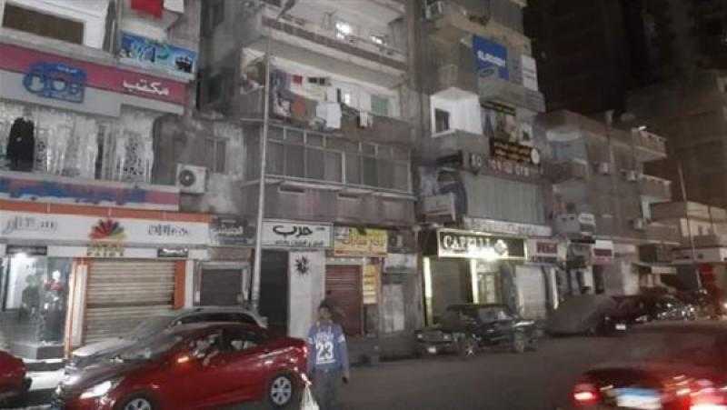 غلق 3 منشآت مخالفة بحي المنتزه أول في الإسكندرية