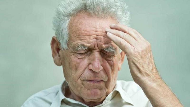 دراسة تكشف أدلة على سبب تعرض أجزاء من الدماغ لتلف مرض ألزهايمر