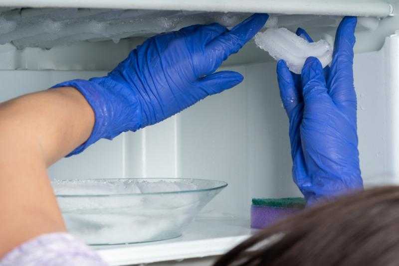 خطوات لمنع تكون الثلج بالثلاجة