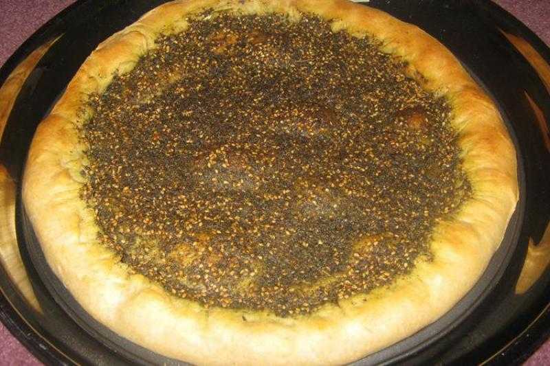 طريقة مناقيش الزعتر اللبنانية