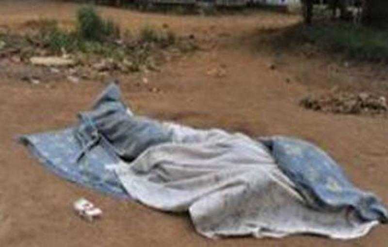 مصرع طفلة سقط عليها سور في إحدى قرى البدرشين