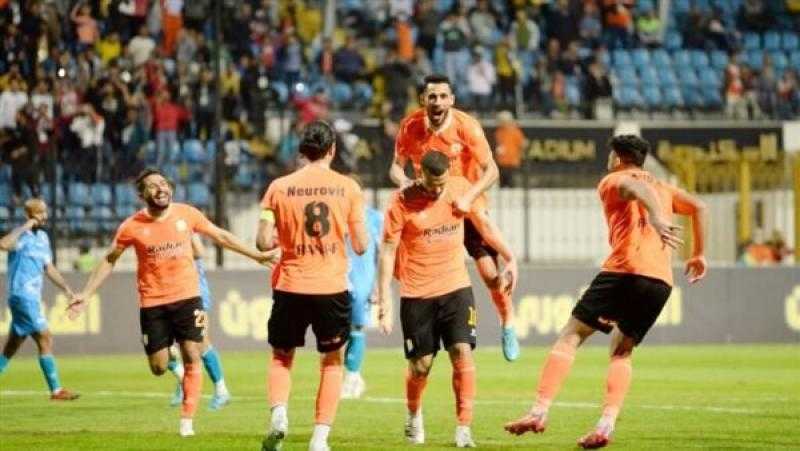 عمرو جمال يقود تشكيل فاركو المتوقع أمام الأهلي اليوم في الدوري