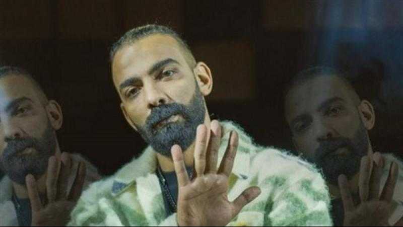 علي لوكا يشارك محمد منير حفل رأس السنة
