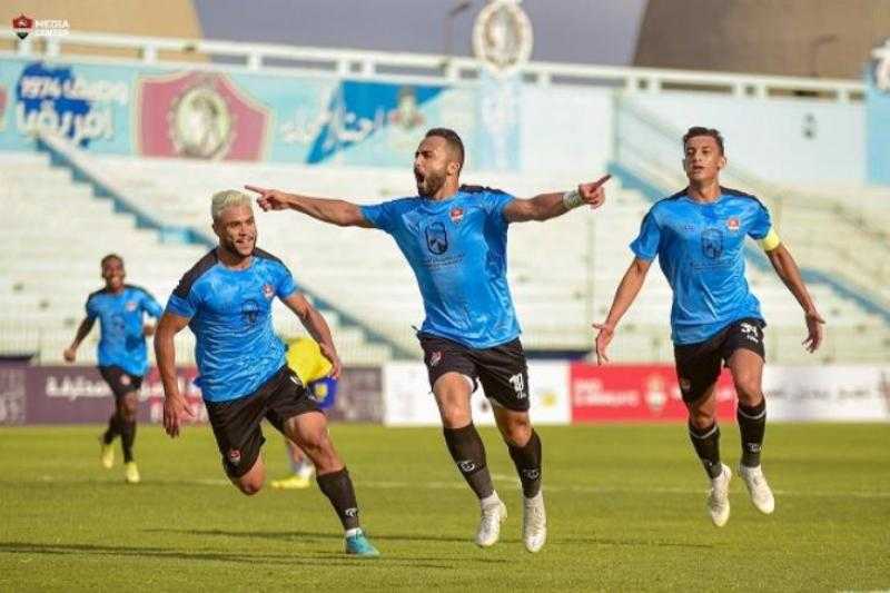 أحمد الشيخ يواصل تصدره ترتيب هدافي الدوري الممتاز