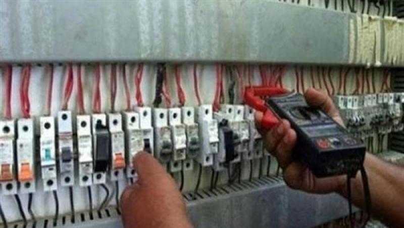 الأمن الاقتصادي يضبط 12 ألف قضية سرقة تيار كهربائي
