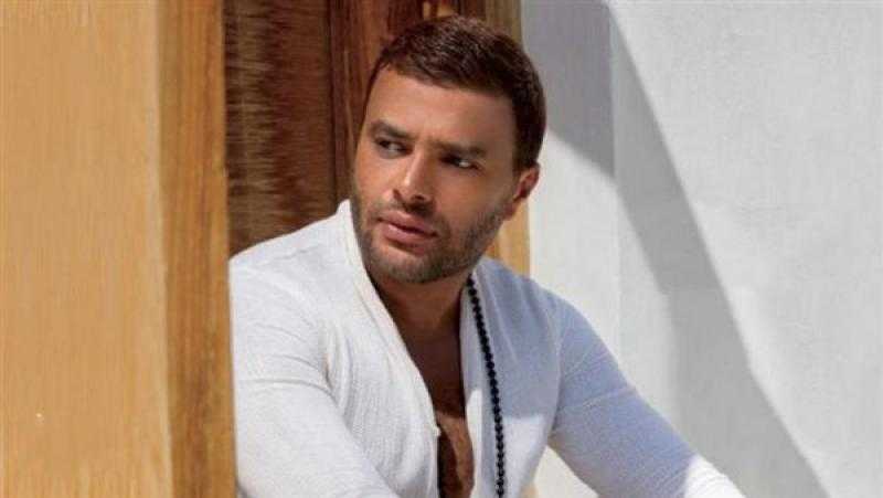 رامي صبري يتصدر يوتيوب بـ تفتكرني ساعات