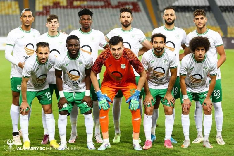 21 لاعبًا في قائمة المصري للقاء الداخلية بالسويس اليوم