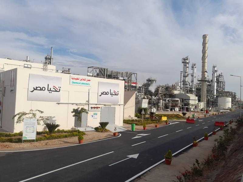 «صناعة النواب» تبدأ زيارة ميدانية لتفقد مصنع كيما بأسوان