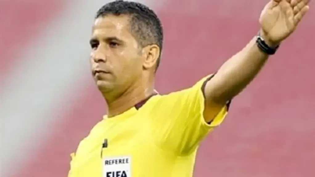 محمود عاشور حكما مساعدا لتقنية الفيديو في لقاء المكسيك و الإكوادور بكأس العالم