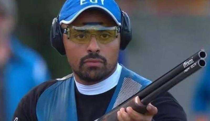 وزير الرياضة يهنئ عزمي محيلبة بفضية كأس العالم للرماية في المغرب