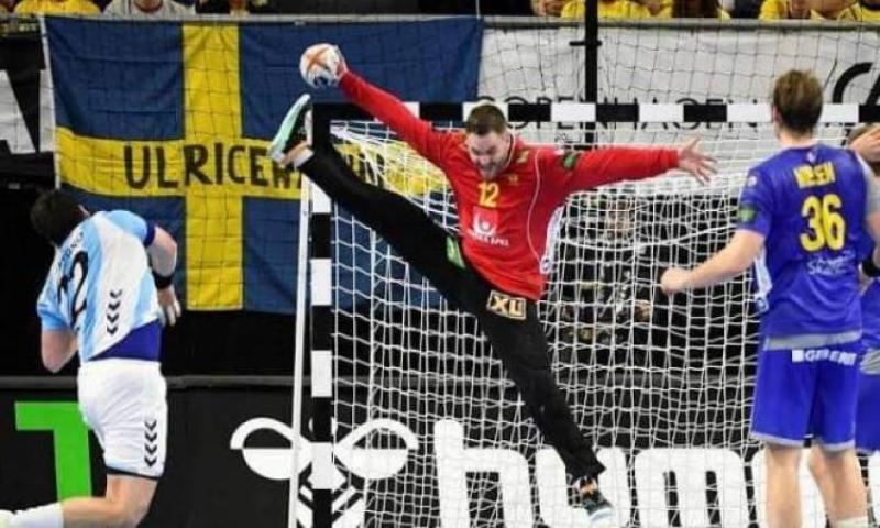 حارس السويد باليكا يهدد لاعبى منتخب مصر لليد