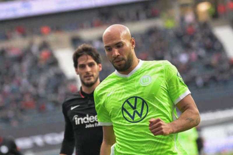 هوفنهايم الألماني يضم المدافع بروكس من بنفيكا البرتغالي حتى 2024