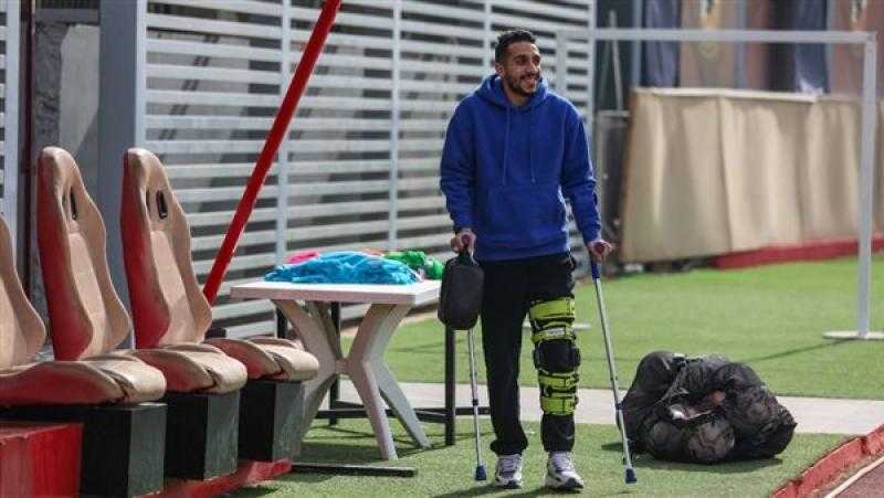 كريم فؤاد يبدأ جلسات العلاج بعد جراحة الصليبي