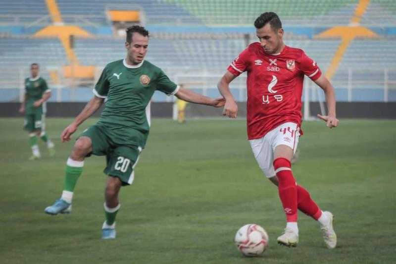 أسوان يضم أحمد أشرف ومحمد حمدي من الأهلي