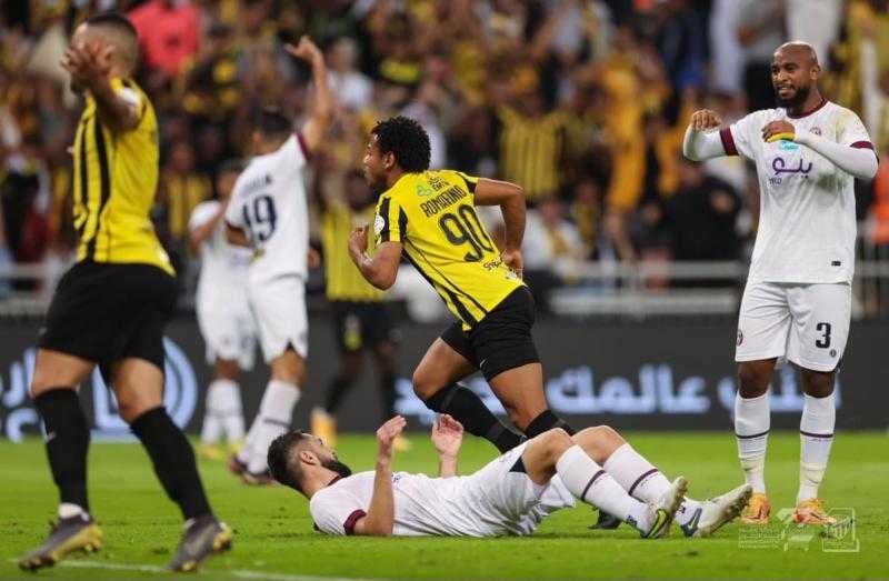 الاتحاد يكتسح العدالة بخماسية في الدوري السعودي