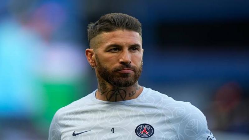 النصر يبدأ مفاوضاته مع سان جيرمان من أجل راموس