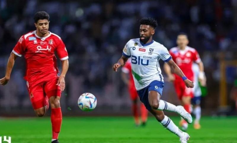 تعادل مثير بين الوحدة والهلال في الدوري السعودي