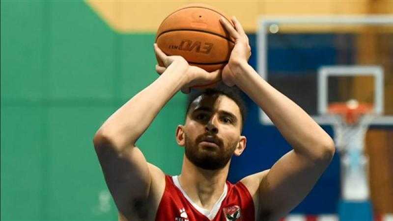 أحمد إسماعيل لاعب سلة الأهلي: لن نفرط في صدارة الدوري