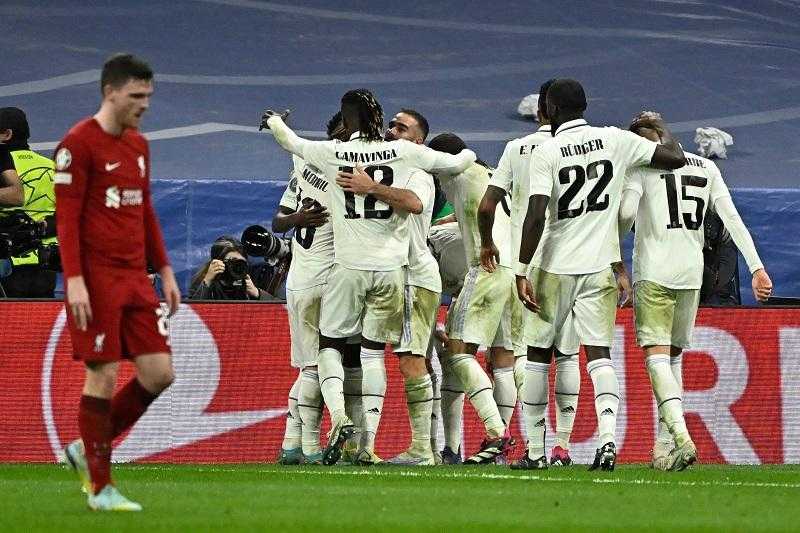مدرب كولون يبرر تراجع نتائج فريقه في الدوري الألماني