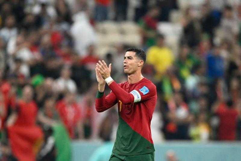 مدرب البرتغال: رونالدو مهم للفريق..ولا أنظر للعمر