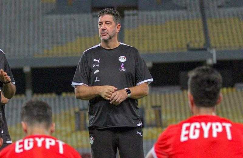 معوض: انضمام كهربا لمنتخب مصر ليس مفاجأة.. وفيتوريا يسعى لصناعة لاعبين دوليين
