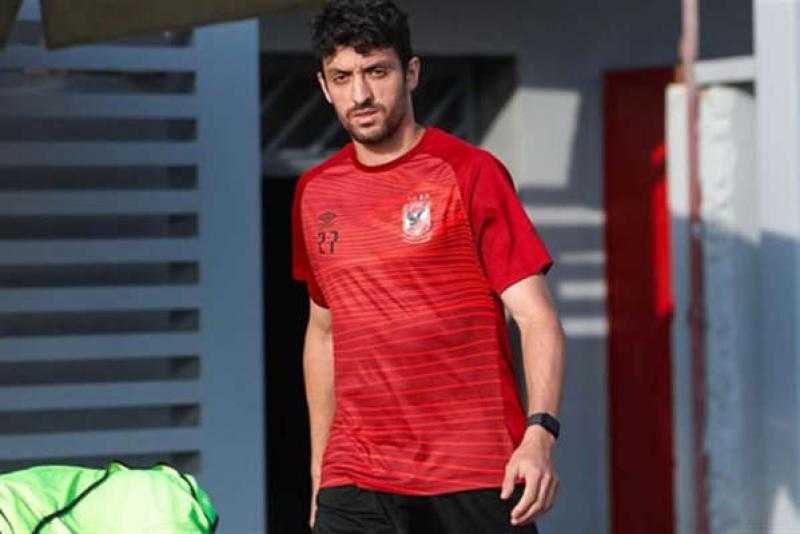 إعلان ترويجي لطاهر محمد طاهر يثير الجدل بين جمهور الأهلي