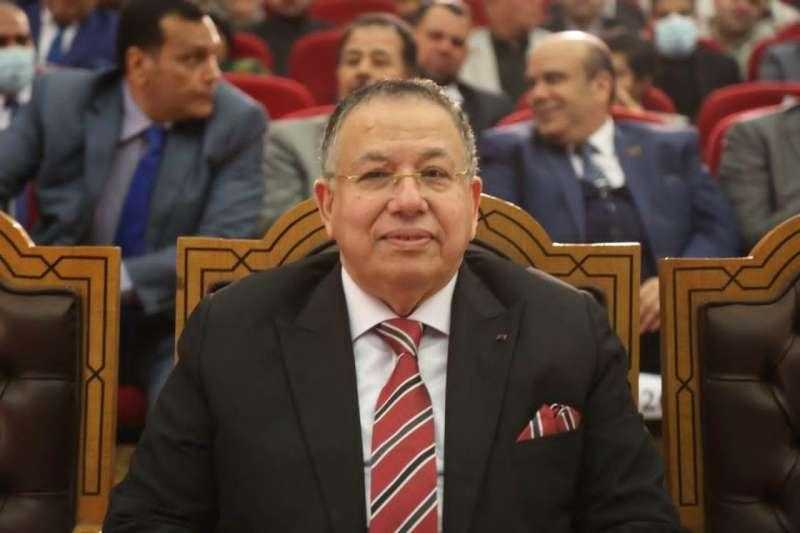 نقيب الأشراف يهنئ الرئيس السيسي والشعب المصري بقرب حلول شهر رمضان المبارك